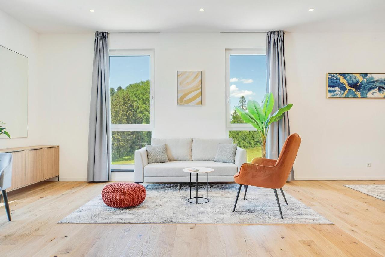 Bright: Rosenheim Aicherpark Luaran gambar